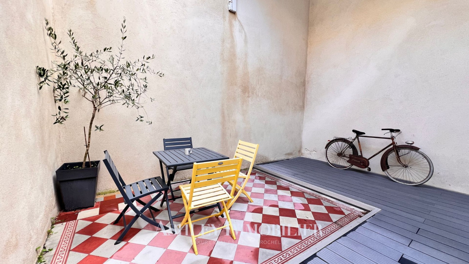 Image_1, Immeuble, La Rochelle, ref :1031