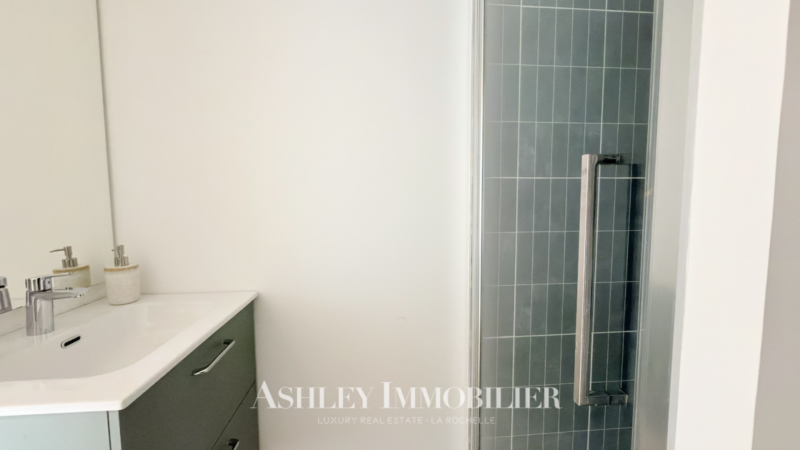 Image_14, Appartement, La Rochelle, ref :1055